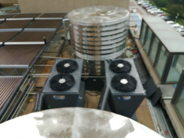 酒店熱水工程：天津雍樂酒店太陽能+空氣能熱水工程